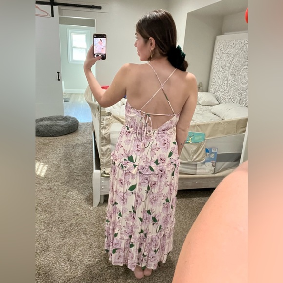 Lost and Wander Maxi Dress - Picture 4 of 5